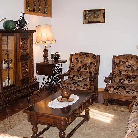 Villa Charming With Mountain View In Pedraca, Pool