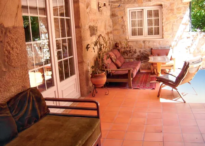 Charming With Mountain View In Pedraca, Pool