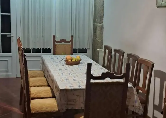 Charming With Mountain View In Pedraca, Pool * Pedraça